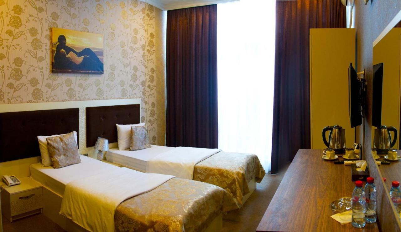 Center Khagani Hotel Bakü Dış mekan fotoğraf
