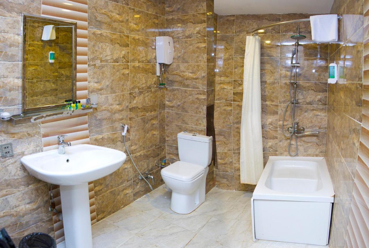 Center Khagani Hotel Bakü Dış mekan fotoğraf
